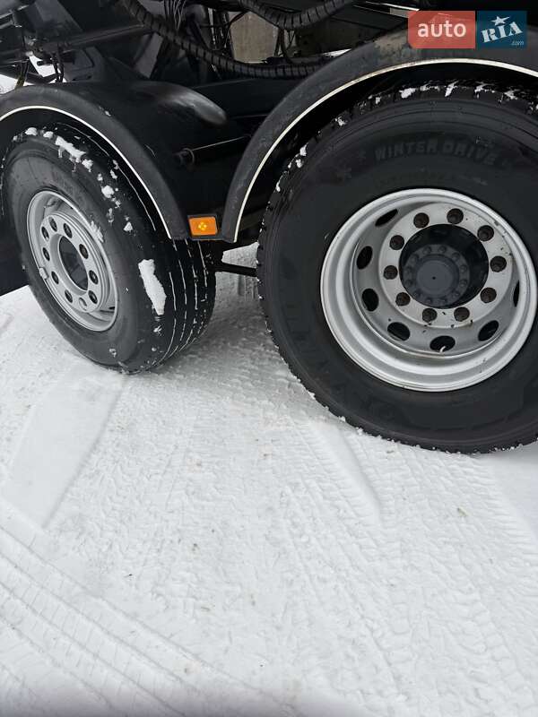 Бетономешалка (Миксер) Volvo FH 12 2006 в Ивано-Франковске