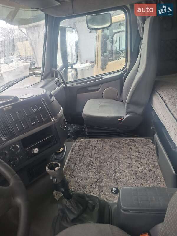 Тягач Volvo FH 12 2004 в Шепетовке