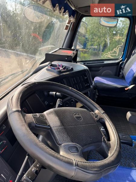 Тягач Volvo FH 12 2004 в Запорожье