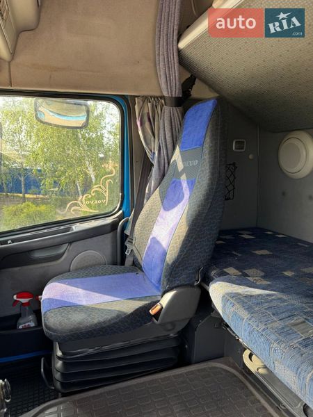 Тягач Volvo FH 12 2004 в Запорожье
