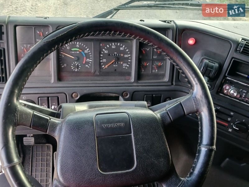 Кран-манипулятор Volvo FH 12 2000 в Запорожье