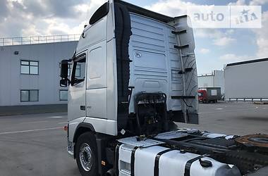 Тягач Volvo FH 13 2007 в Киеве