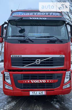 Тягач Volvo FH 13 2013 в Ровно