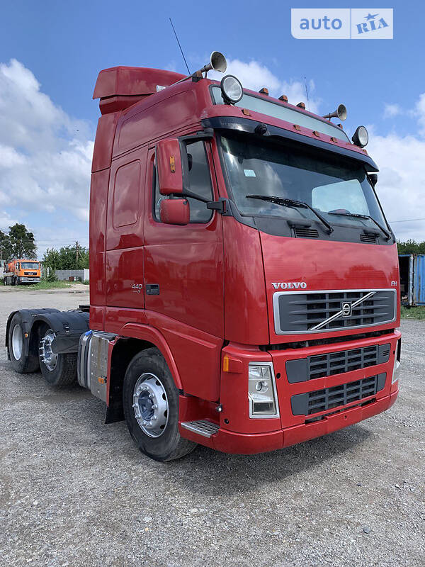 Контейнеровоз Volvo FH 13 2008 в Одессе