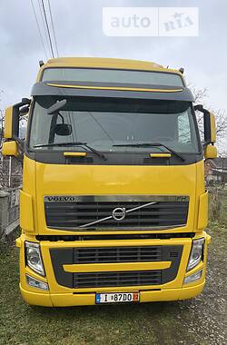 Тягач Volvo FH 13 2013 в Тячеве