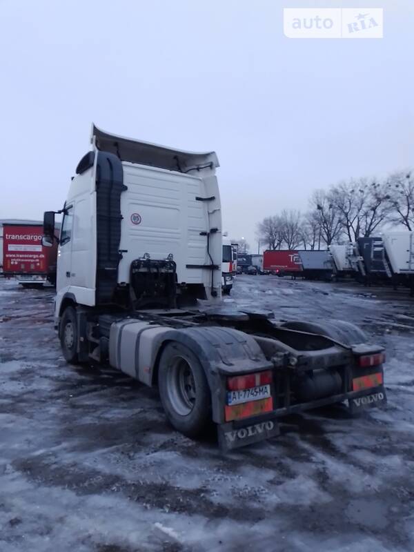 Тягач Volvo FH 13 2012 в Киеве
