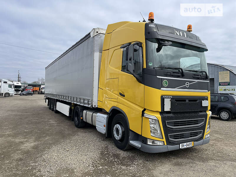 Тягач Volvo FH 13 2015 в Черновцах