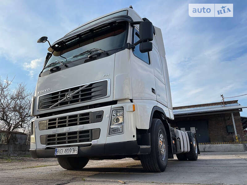 Тягач Volvo FH 13 2007 в Жовкві