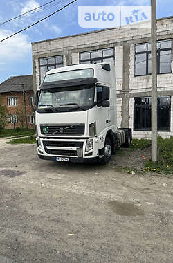 Тягач Volvo FH 13 2011 в Тячеве