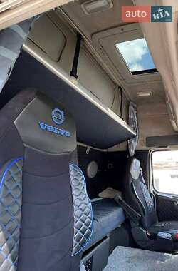 Тягач Volvo FH 13 2007 в 