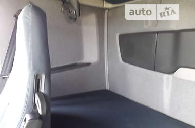 Тягач Volvo FH 13 2010 в 