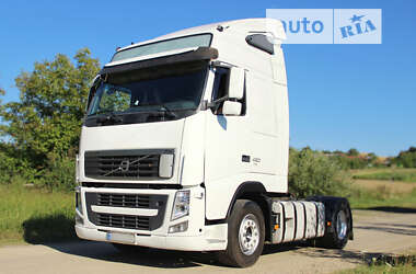 Тягач Volvo FH 13 2011 в Іршаві