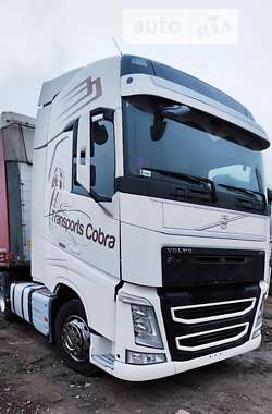 Тягач Volvo FH 13 2015 в Ровно