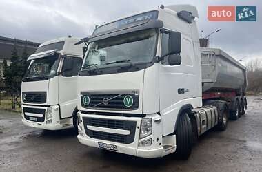 Тягач Volvo FH 13 2010 в 