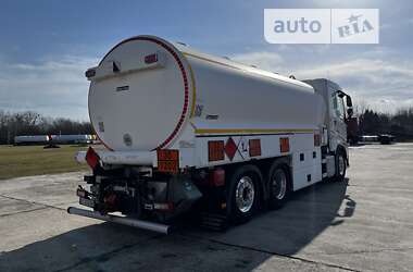 Бензовоз Volvo FH 13 2017 в 
