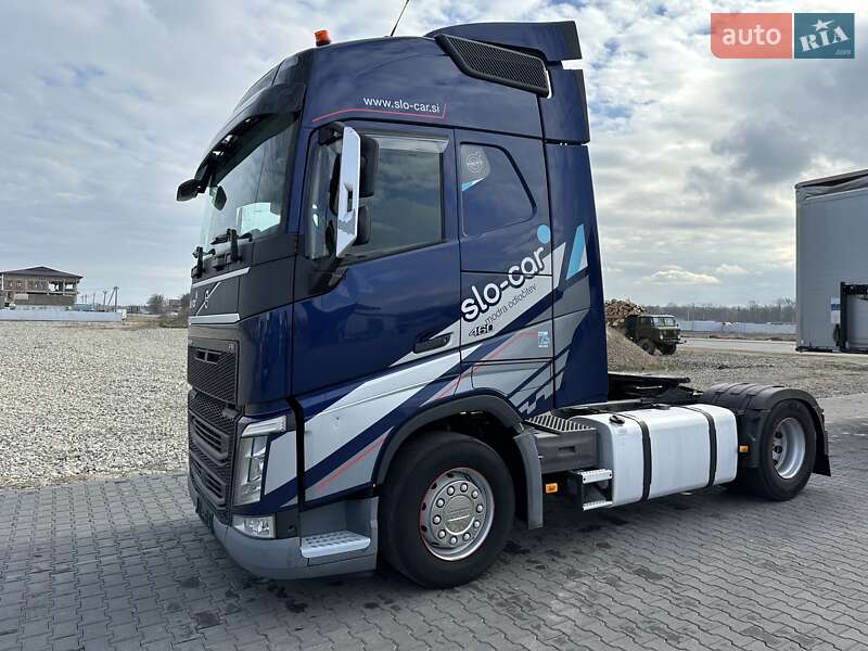 Тягач Volvo FH 13 2017 в Чернівцях