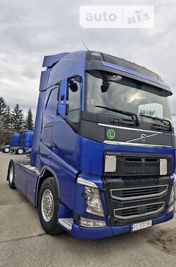 Тягач Volvo FH 13 2016 в Мукачевому