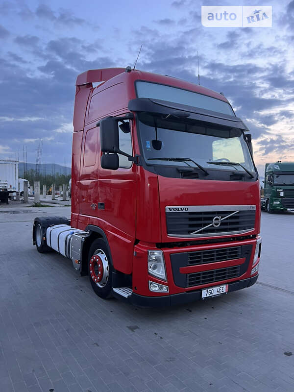 Тягач Volvo FH 13 2012 в Тячеві