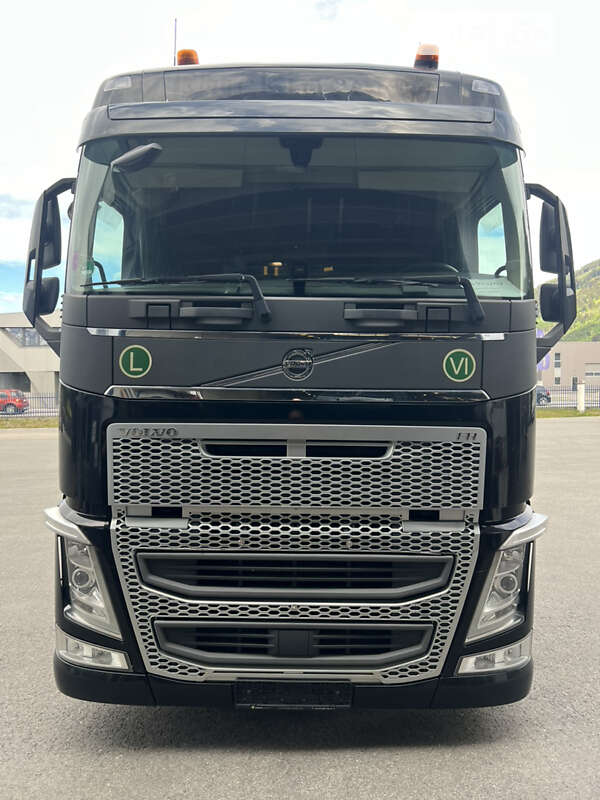 Тягач Volvo FH 13 2017 в Киеве
