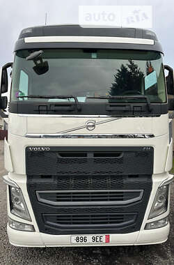 Тягач Volvo FH 13 2015 в Иршаве