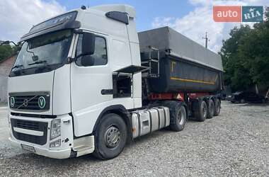 Тягач Volvo FH 13 2010 в 