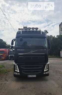 Тягач Volvo FH 13 2014 в Киеве