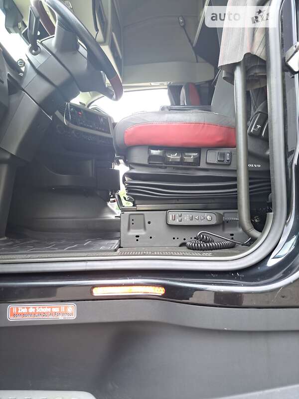 Тягач Volvo FH 13 2014 в Киеве