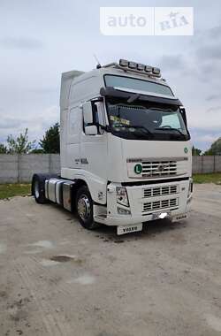 Тягач Volvo FH 13 2013 в Каменке-Бугской