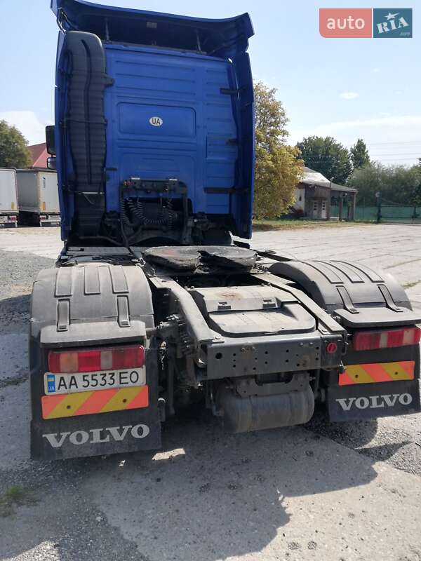 Тягач Volvo FH 13 2011 в Сваляве