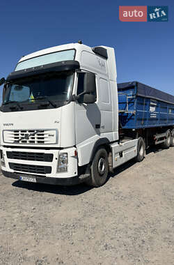 Тягач Volvo FH 13 2007 в Монастирищеві