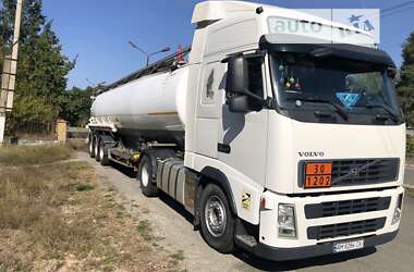 Бензовоз Volvo FH 13 2008 в Радомишлі