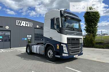 Тягач Volvo FH 13 2015 в Луцке