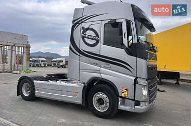 Тягач Volvo FH 13 2013 в Тячеві