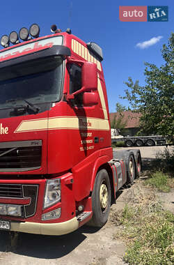 Тягач Volvo FH 13 2009 в Черноморске