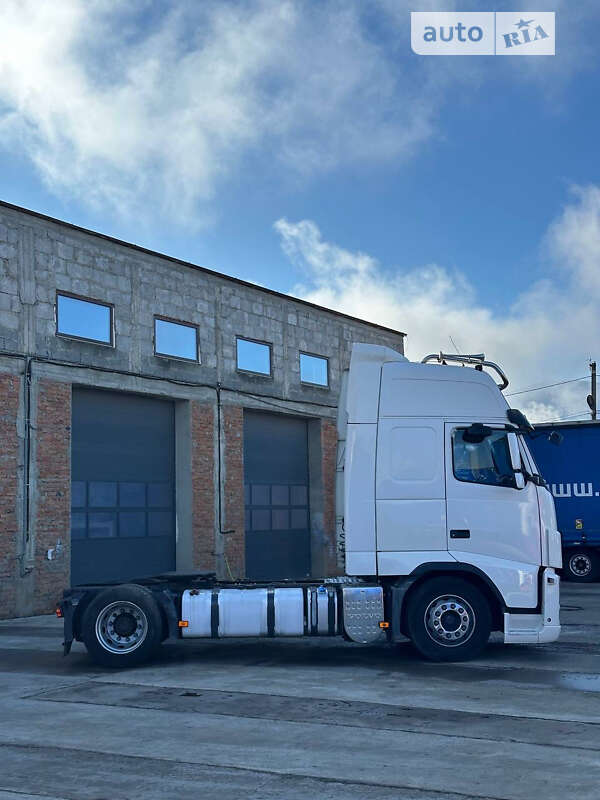 Тягач Volvo FH 13 2011 в Тячеві