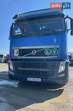 Тентований Volvo FH 13 2011 в Чернівцях