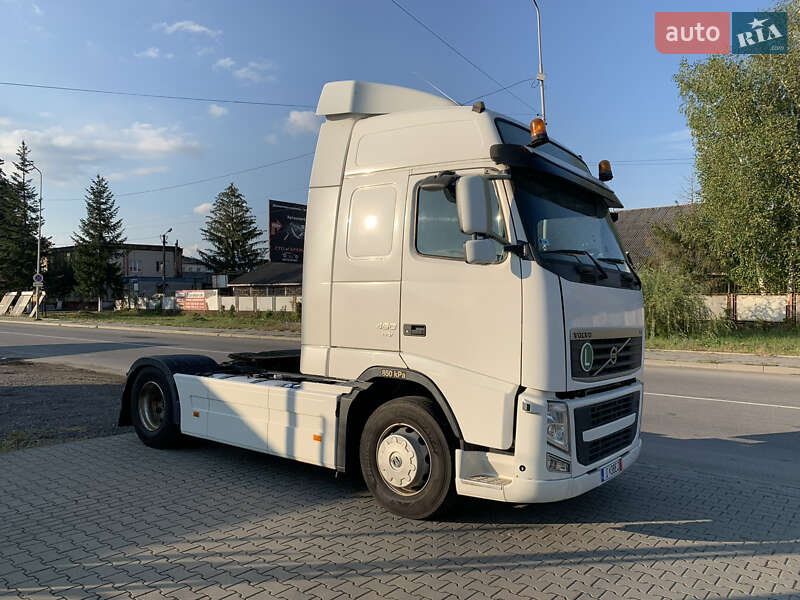 Тягач Volvo FH 13 2013 в Хусте