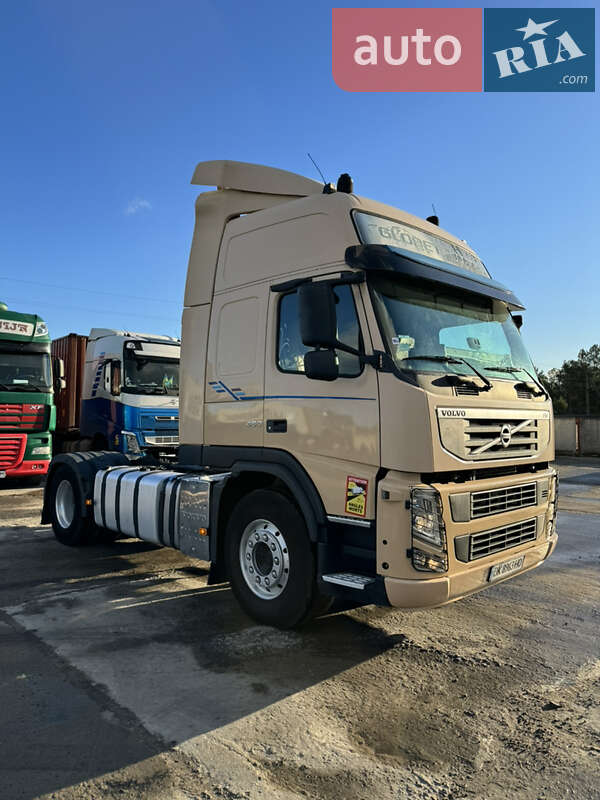 Тягач Volvo FH 13 2011 в Вараше