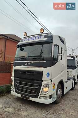 Тягач Volvo FH 13 2015 в Киеве