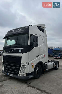 Тягач Volvo FH 13 2014 в Володимир-Волинському