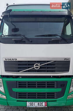 Тягач Volvo FH 13 2012 в Буштино