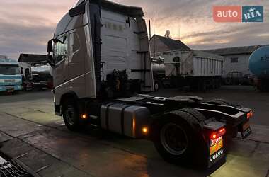 Тягач Volvo FH 13 2014 в Семеновке