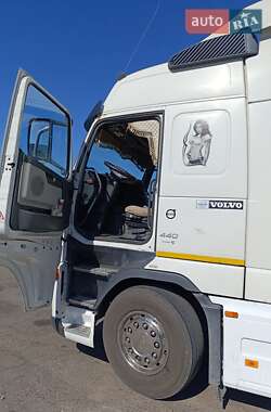 Самоскид Volvo FH 13 2008 в Миколаєві