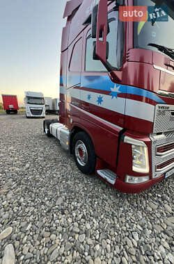 Тягач Volvo FH 13 2014 в 