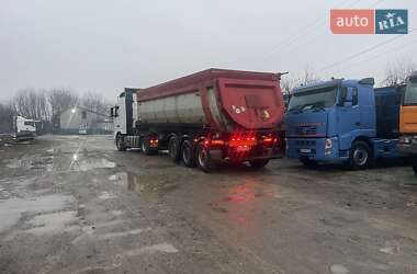 Тягач Volvo FH 13 2010 в 