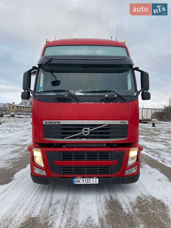 Тягач Volvo FH 13 2014 в Рівному