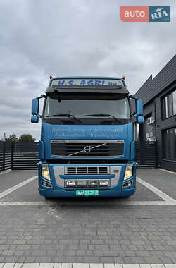 Тягач Volvo FH 13 2010 в 