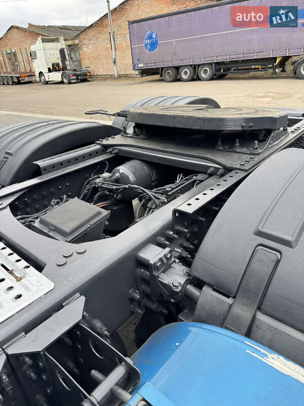 Тягач Volvo FH 13 2010 в Вараше