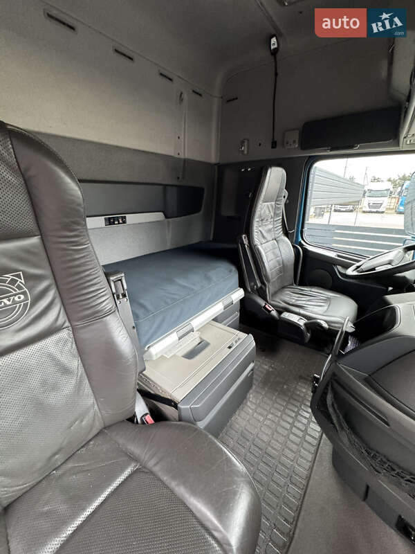 Тягач Volvo FH 13 2010 в Вараше