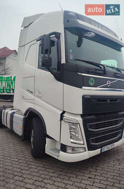 Тягач Volvo FH 13 2015 в 
